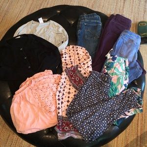 Girls’ lot of clothes (see all pics)- all medium